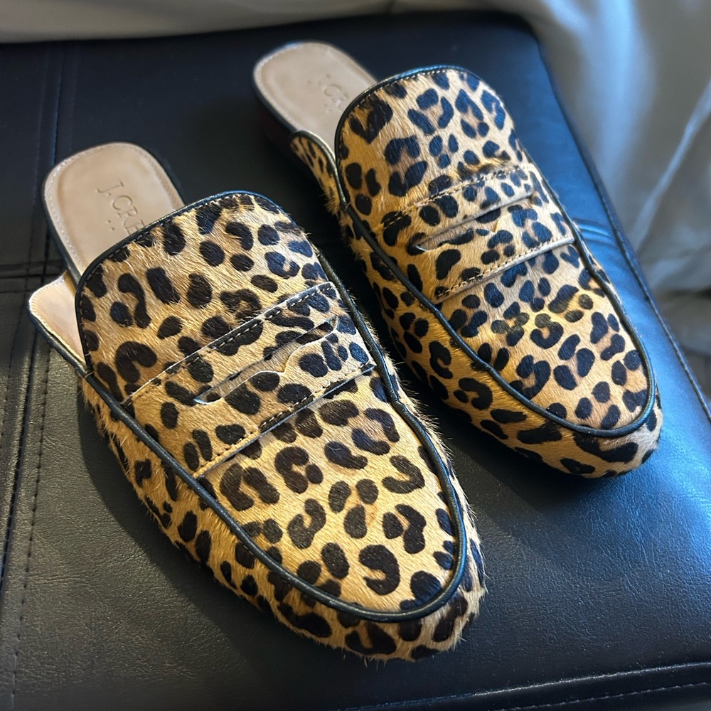 J Crew Sz 8 Leopard Mules EUC